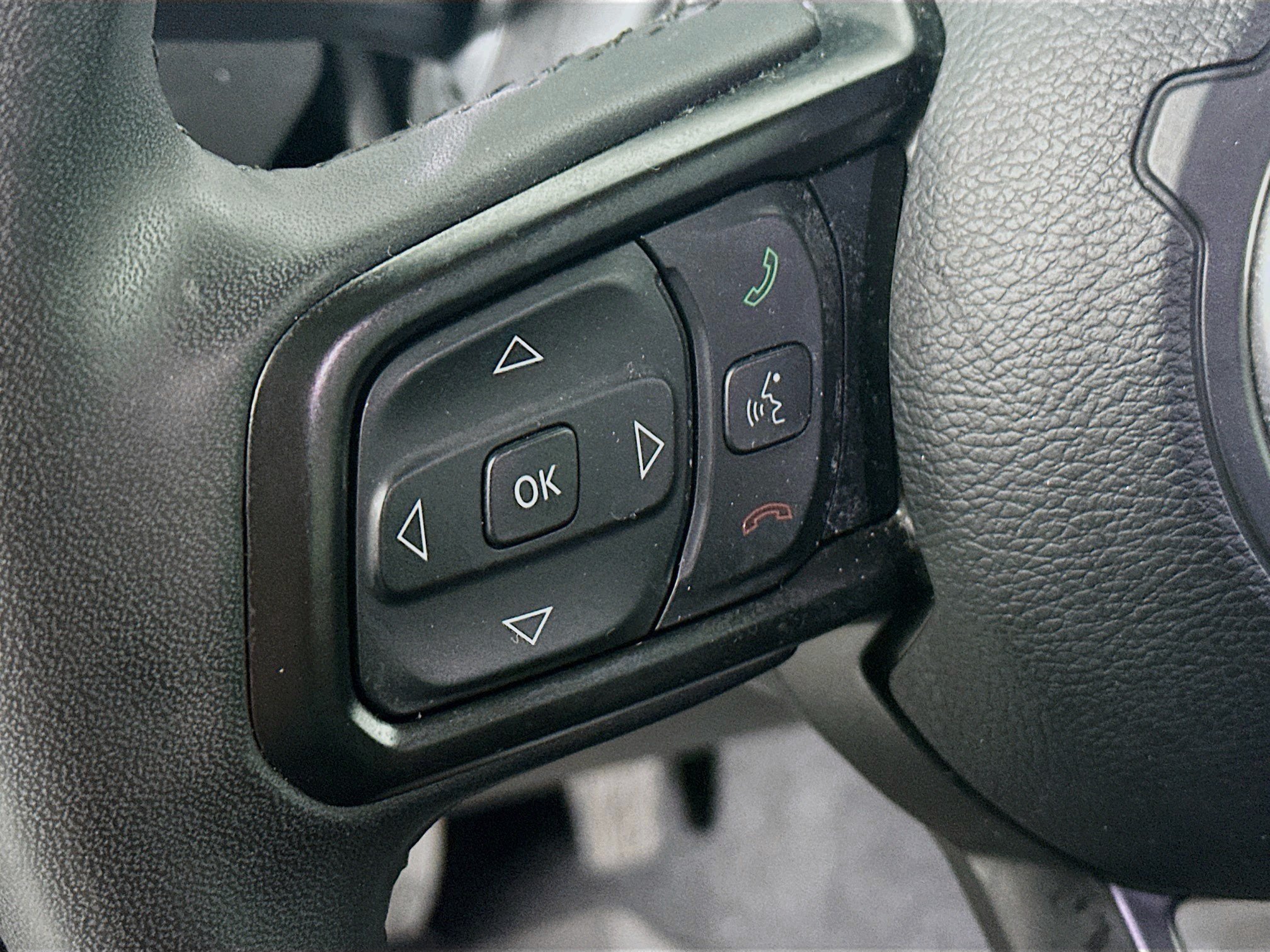 Used 2023 Jeep Wrangler Unlimited w/ 8.4" Radio Group AWD/4WD image 17