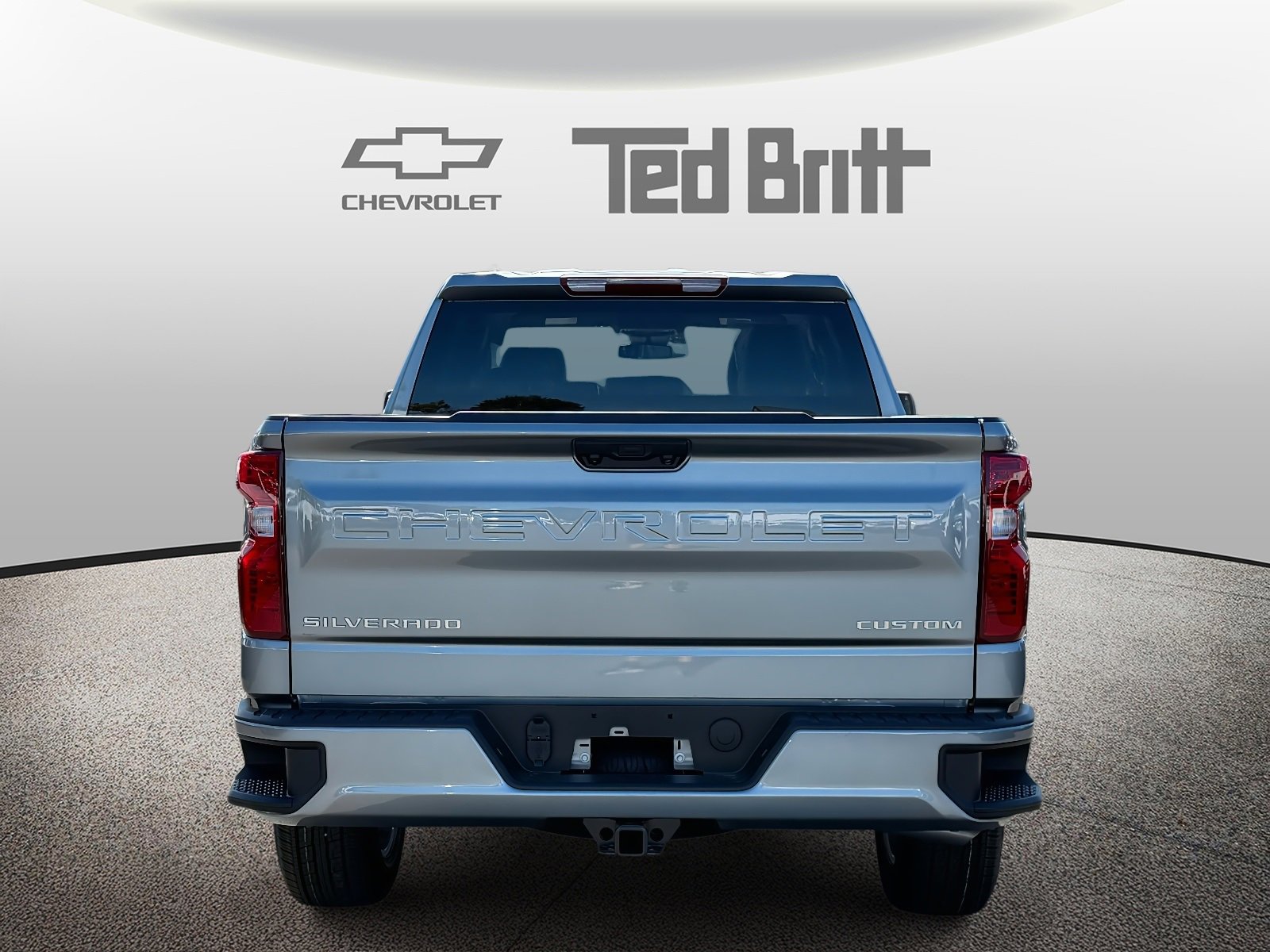 New 2026 Chevrolet Silverado 1500 Custom w/ LPO, Dark Essentials Package image 5