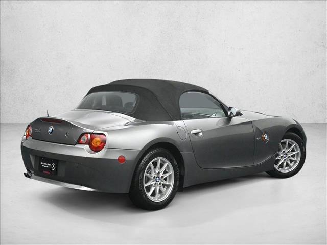Used 2003 BMW Z4 2.5i RWD image 2
