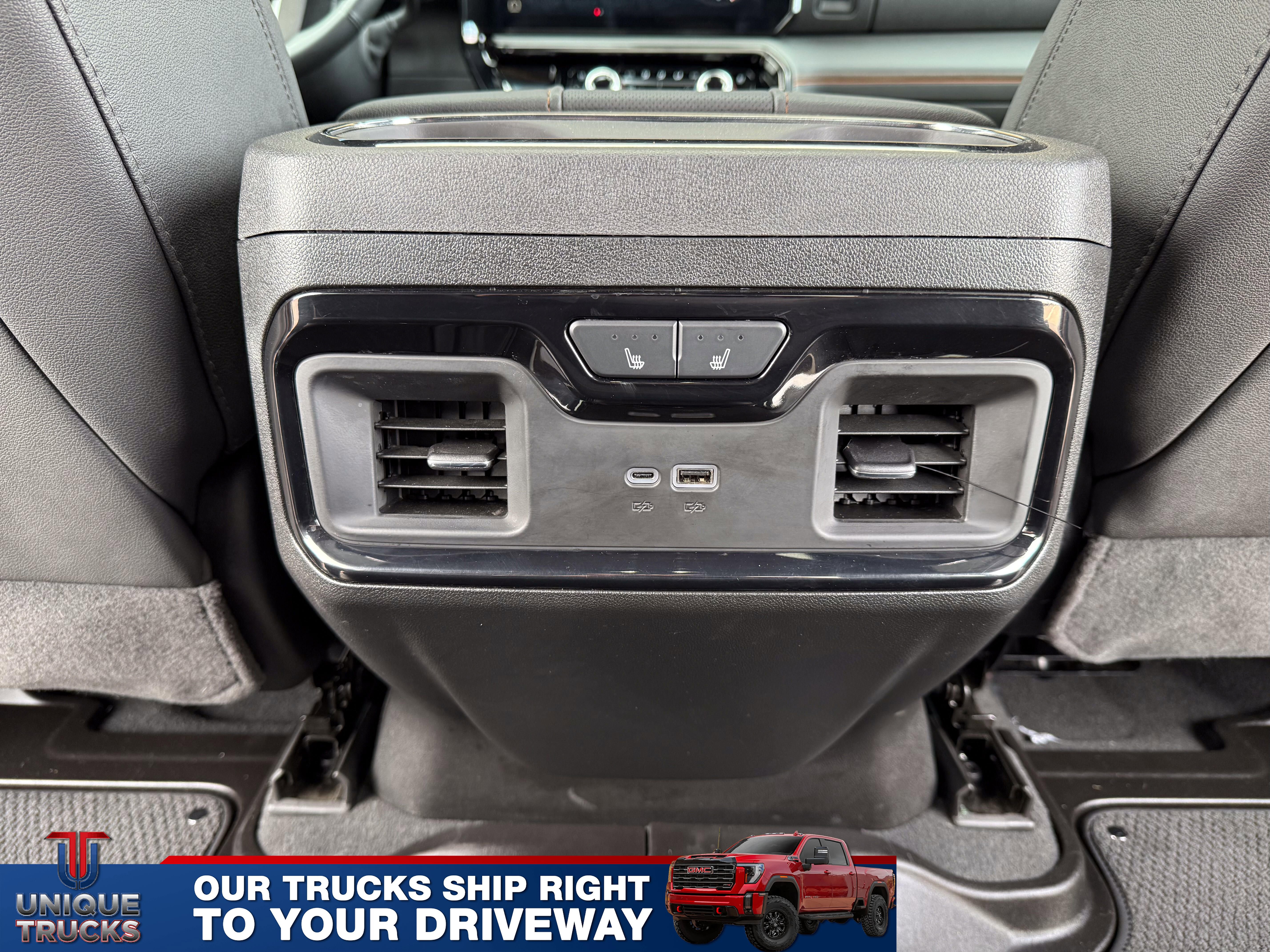 Used 2025 GMC Sierra 3500 AT4 w/ AT4 Premium Plus Package image 32