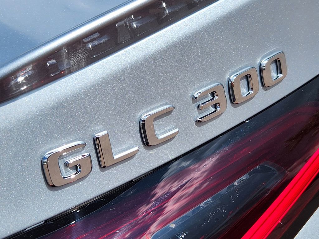New 2026 Mercedes-Benz GLC 300 4MATIC image 11