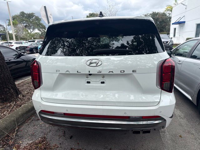 Used 2024 Hyundai Palisade Calligraphy FWD image 7