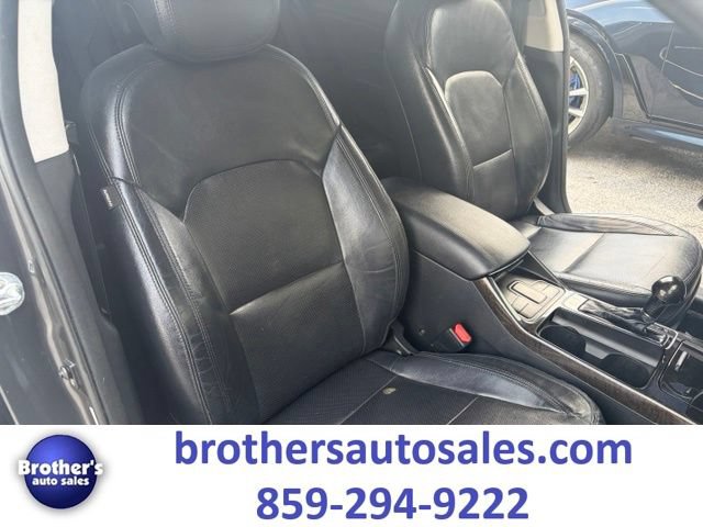 Used 2016 Kia Cadenza Premium FWD image 38