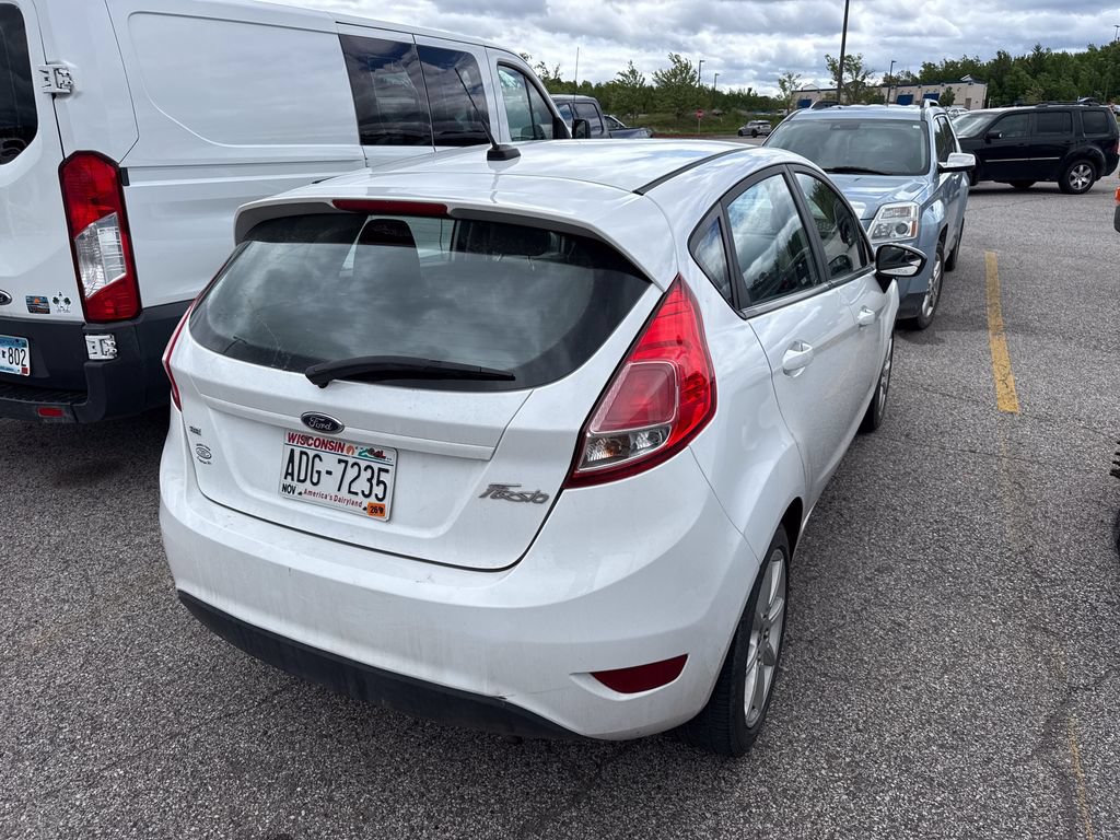 Used 2017 Ford Fiesta SE w/ Equipment Group 201A FWD image 6