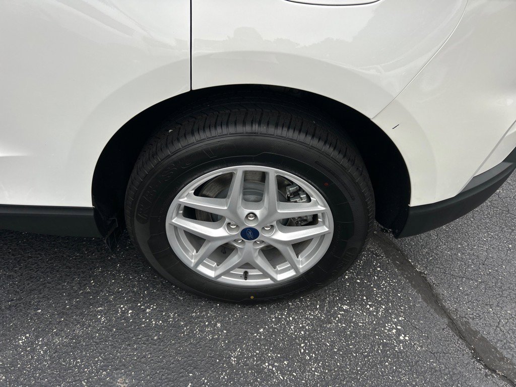 Used 2022 Ford Edge SEL w/ Convenience Package image 32