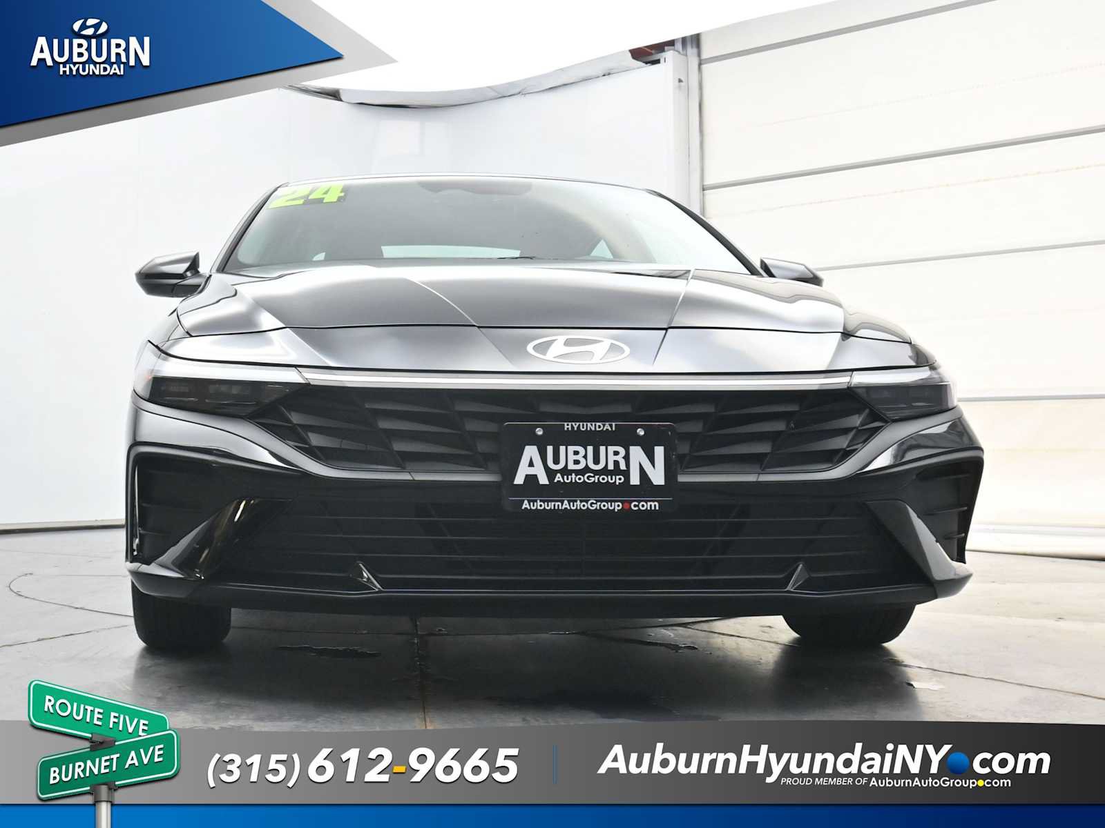 Used 2024 Hyundai Elantra SE FWD image 24