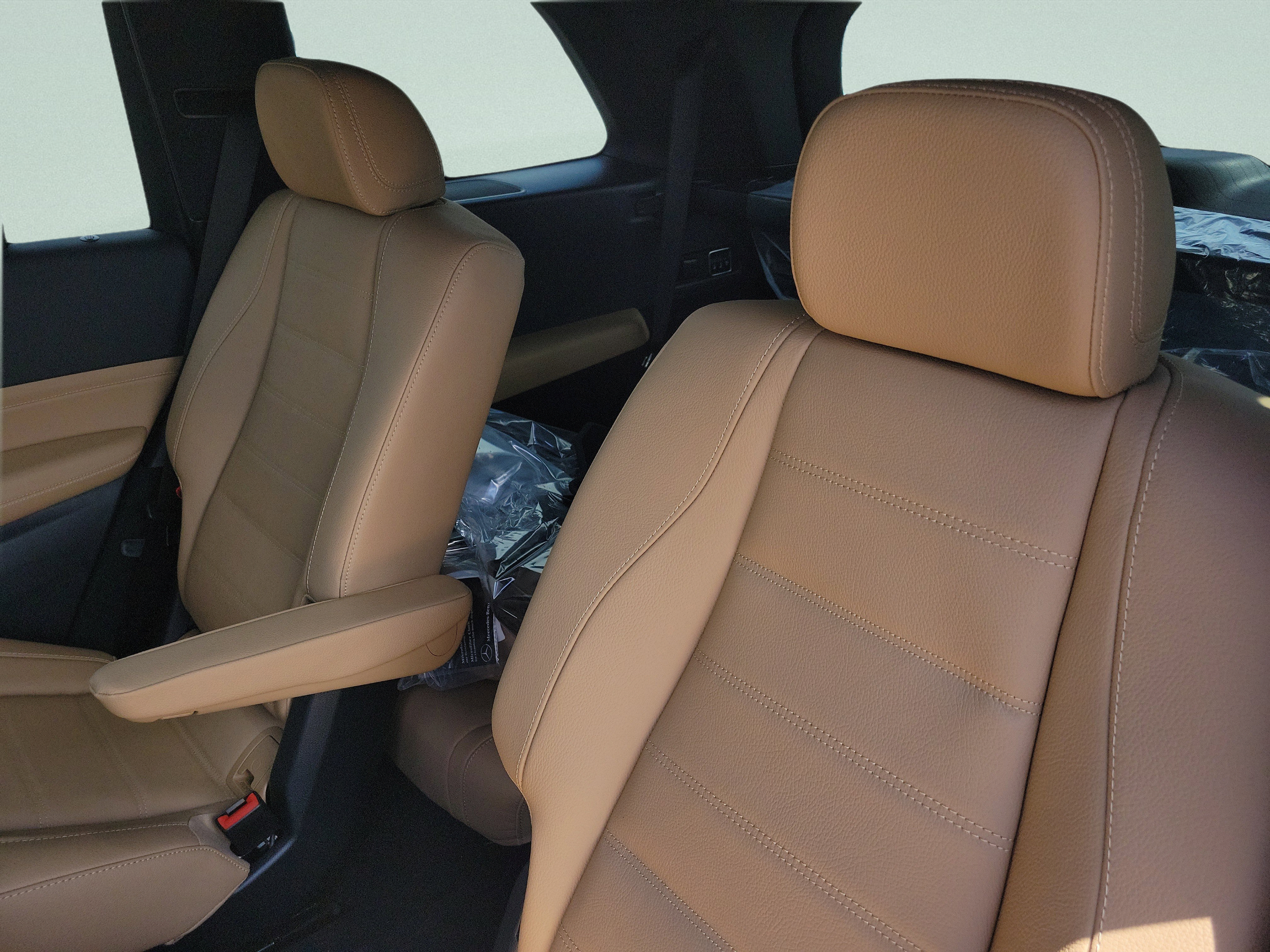 New 2026 Mercedes-Benz GLS 450 4MATIC image 9