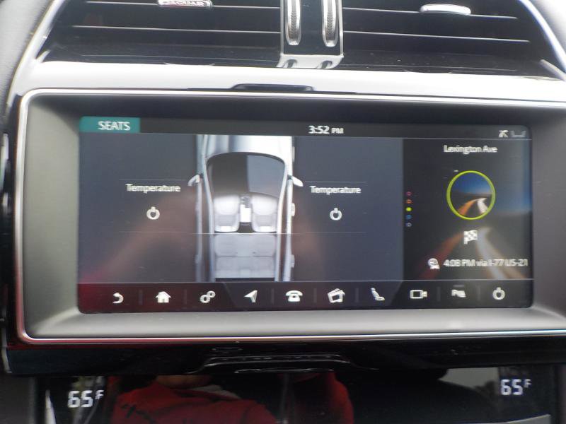 Used 2019 Jaguar F-PACE Prestige image 20