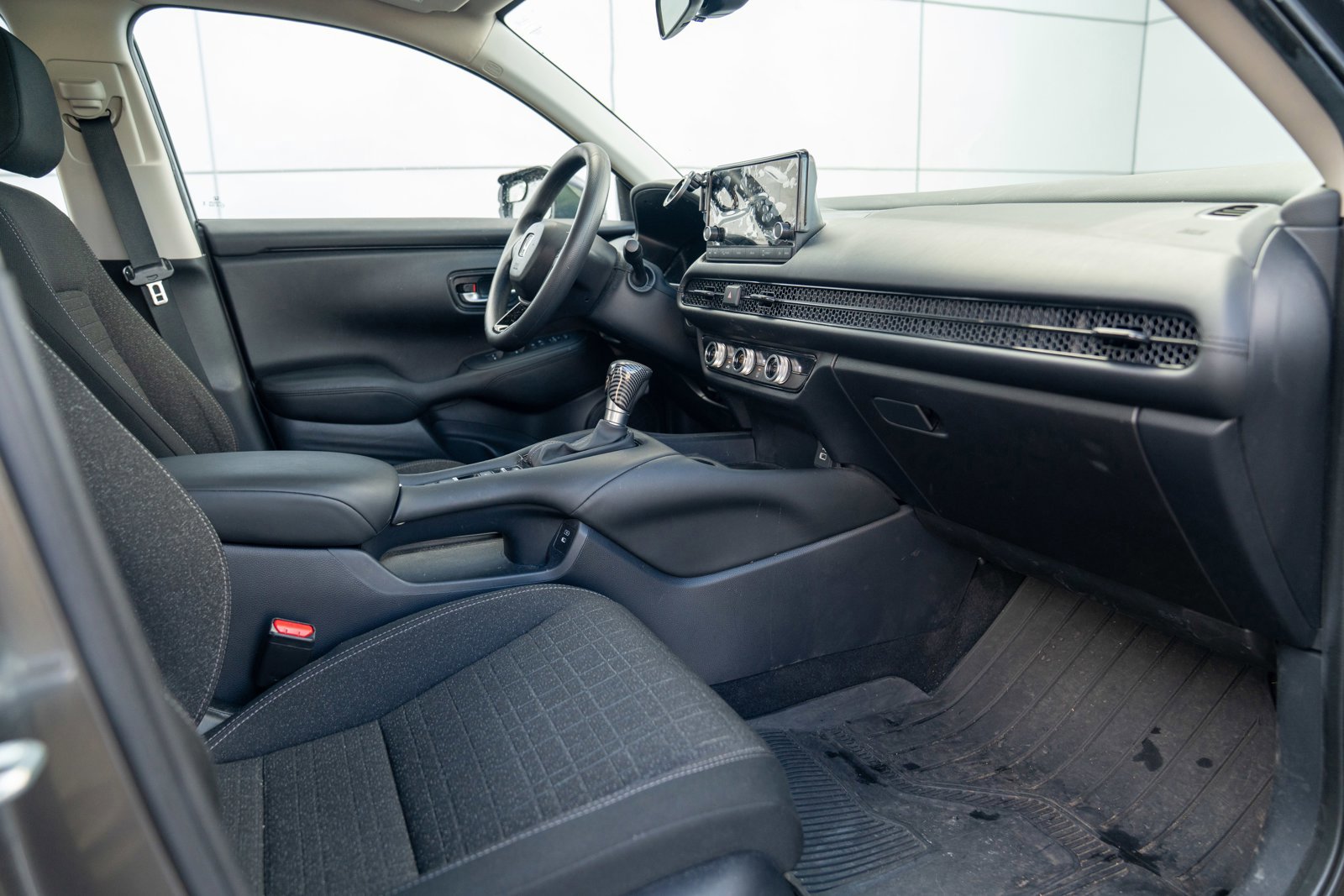 Used 2024 Honda HR-V LX image 22