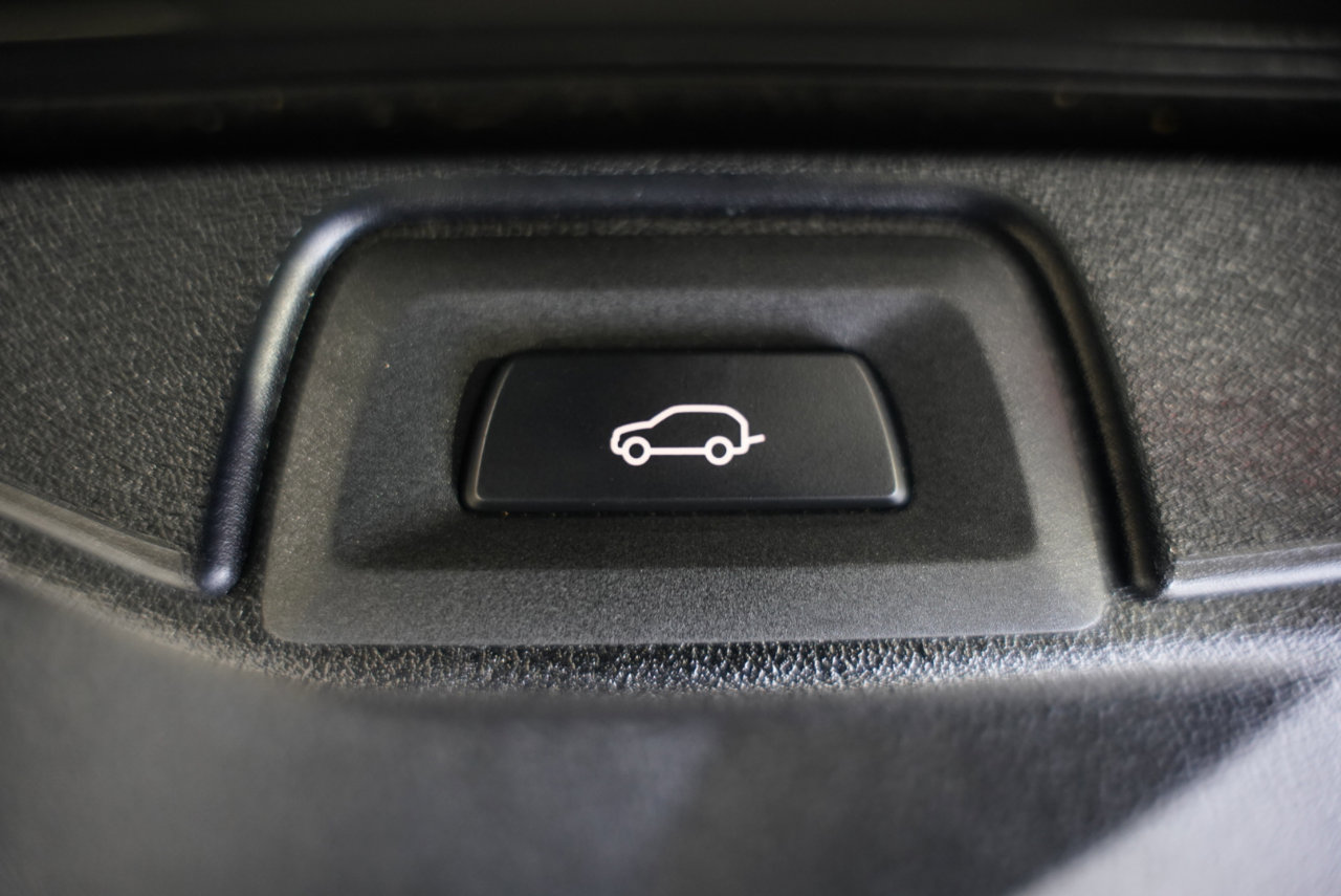 Used 2023 BMW X5 xDrive40i w/ Premium Package image 37