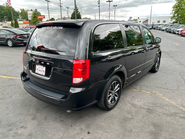 Used 2017 Dodge Grand Caravan SE FWD image 7