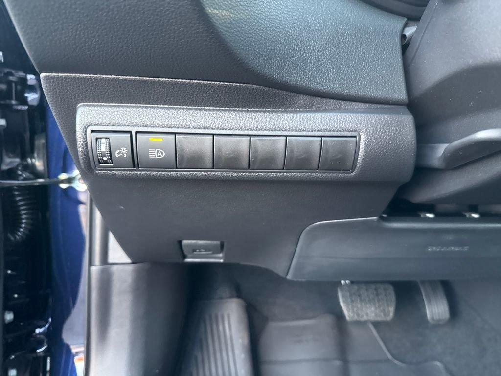 New 2026 Toyota Corolla LE image 19