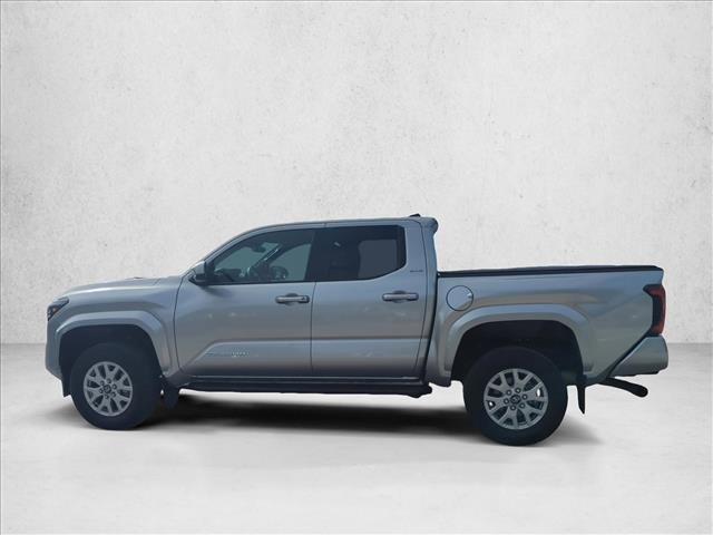 Used 2025 Toyota Tacoma SR5 image 8