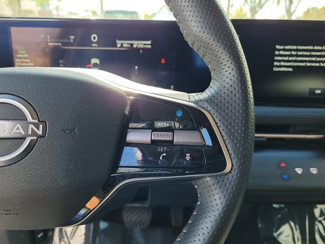 Used 2023 Nissan Ariya FWD image 24