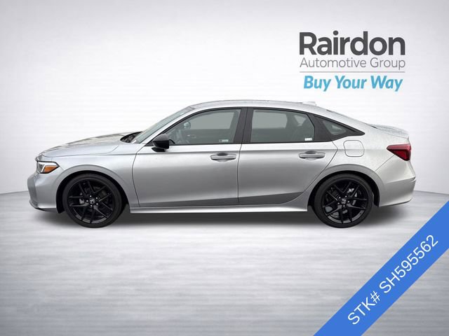 Used 2025 Honda Civic Sport image 4