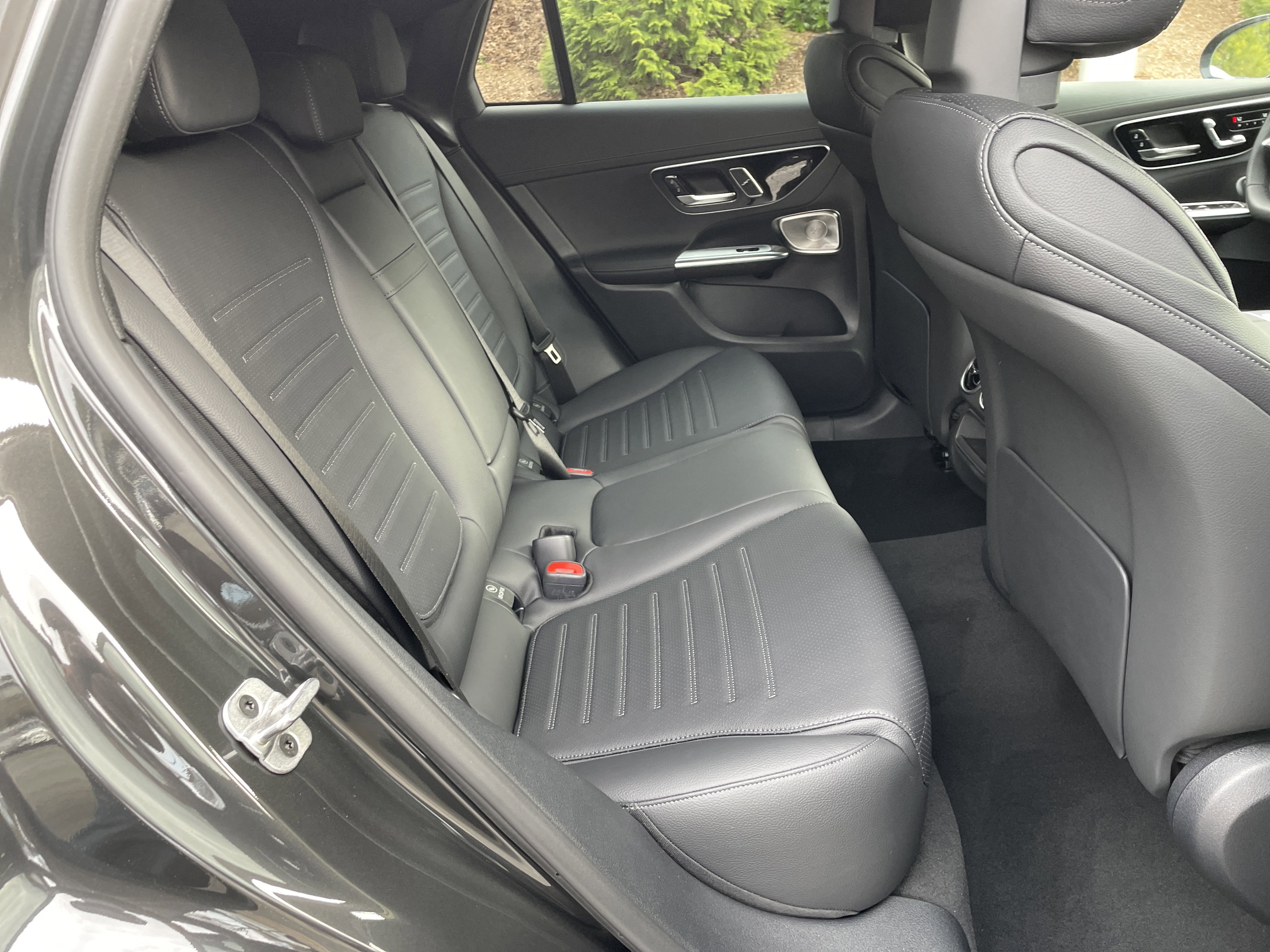 New 2026 Mercedes-Benz GLC 300 4MATIC image 40