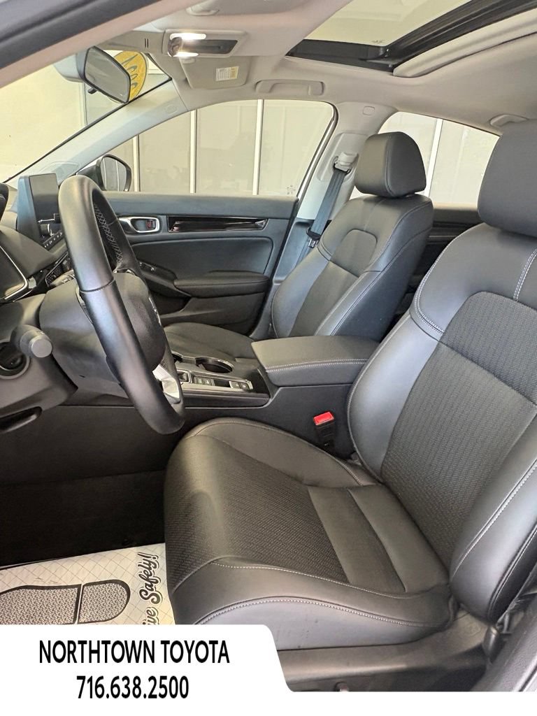 Used 2024 Honda Civic EX-L image 12
