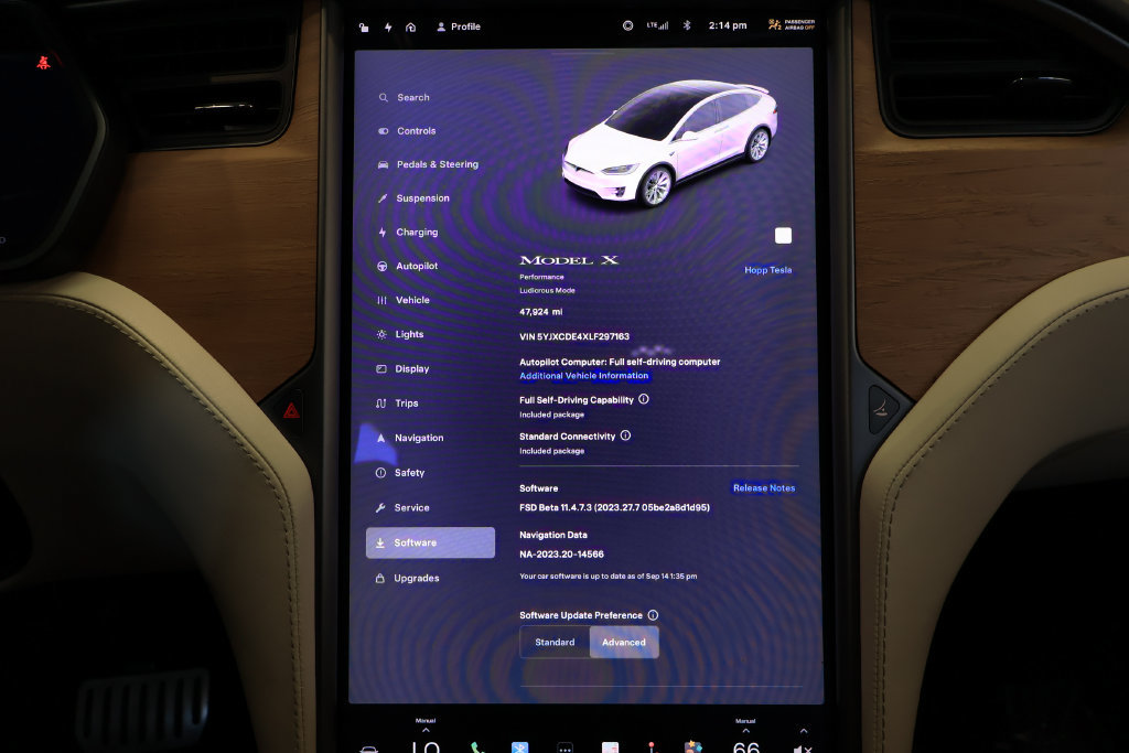 Used 2020 Tesla Model X Performance AWD/4WD image 35