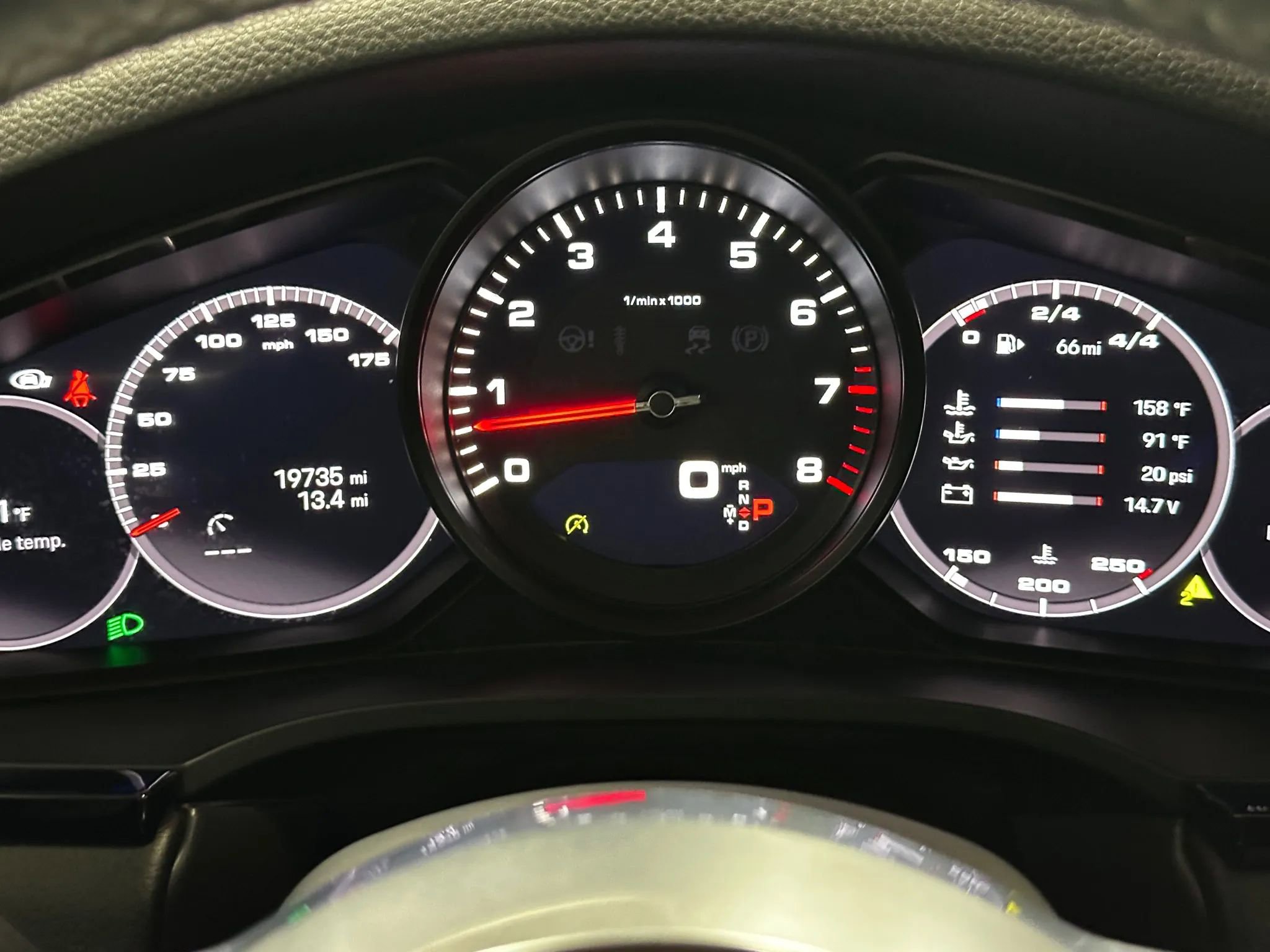 Used 2023 Porsche Cayenne image 28