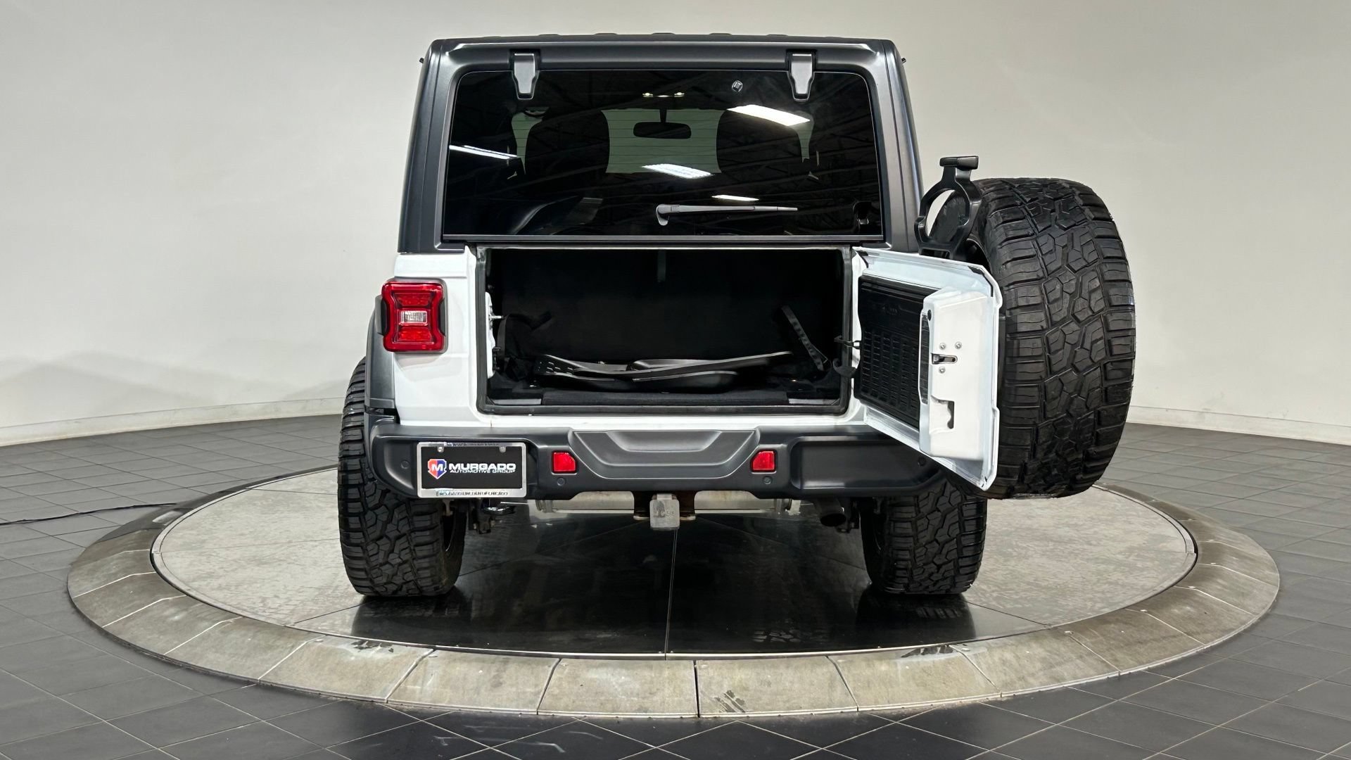 Used 2019 Jeep Wrangler Sport AWD/4WD image 25