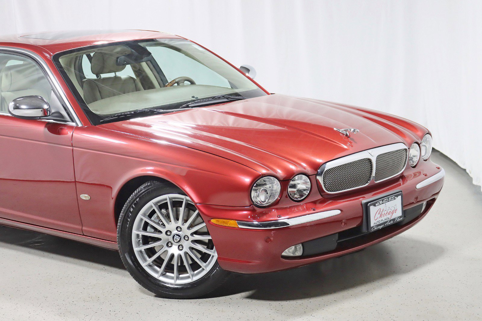 Used 2007 Jaguar XJ8 image 2
