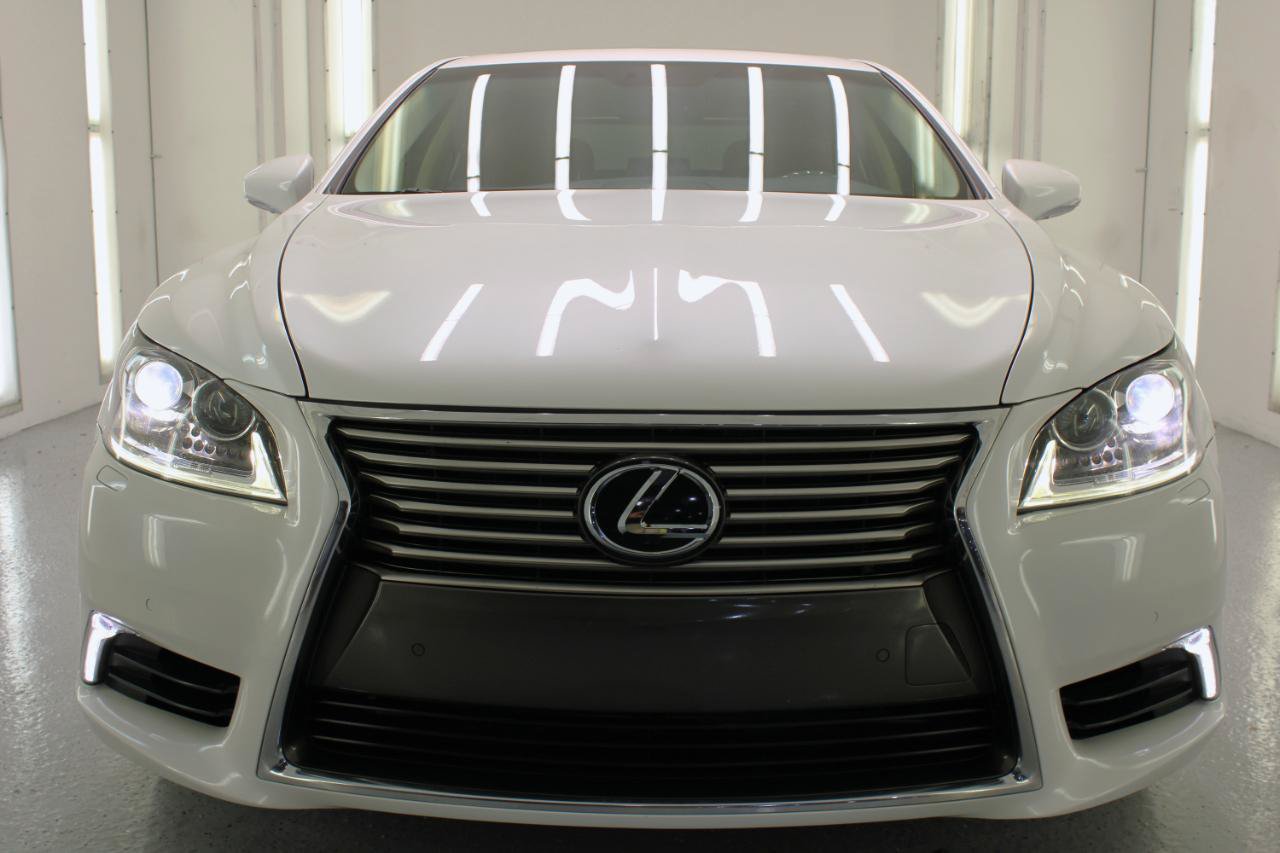 Used 2017 Lexus LS 460 w/ Comfort Package RWD image 27