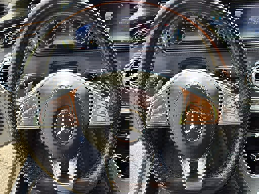 Used 2017 Mercedes-Benz S 550 Cabriolet w/ Sport Package image 18