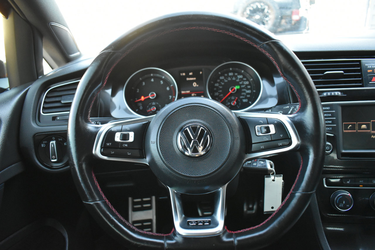Used 2017 Volkswagen GTI S image 14