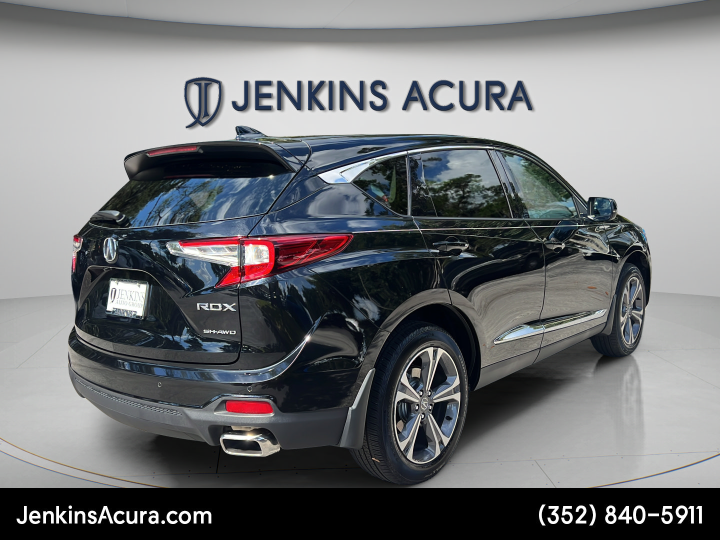 Used 2025 Acura RDX w/ Technology Package AWD/4WD image 3