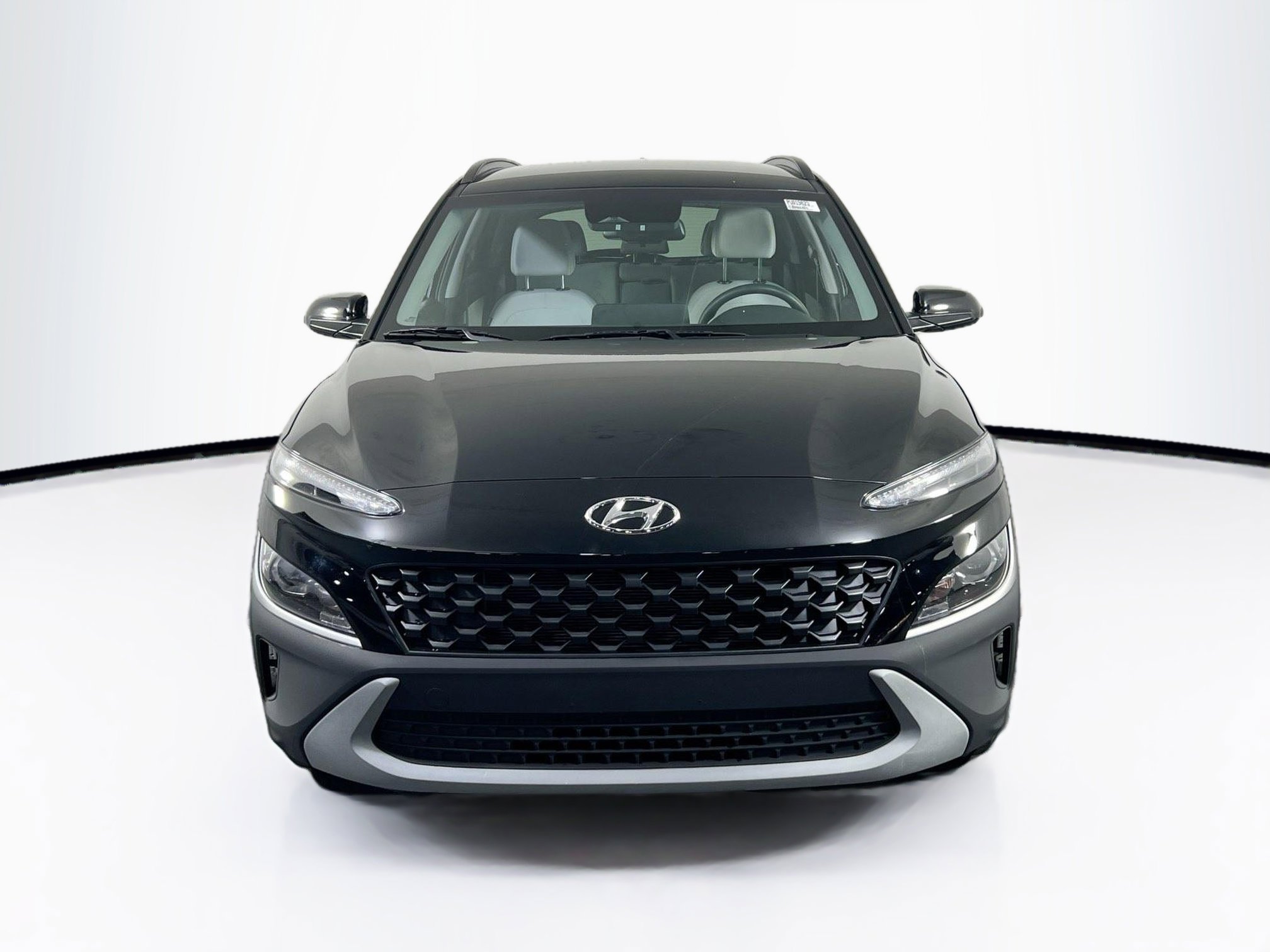 Used 2023 Hyundai Kona SEL w/ Cargo Package AWD/4WD image 2