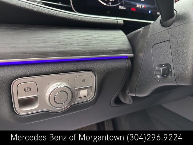 Used 2025 Mercedes-Benz GLE 350 4MATIC image 15