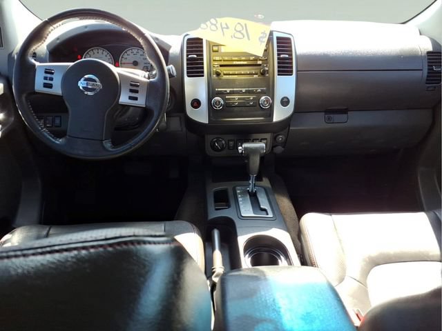 Used 2012 Nissan Frontier PRO-4X w/ Pro-4x Luxury Pkg AWD/4WD image 15