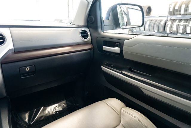 Used 2019 Toyota Tundra Limited w/ Limited Premium Package AWD/4WD image 10