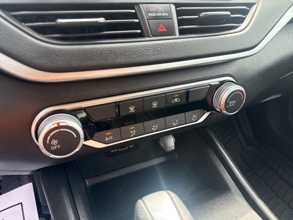 Used 2025 Nissan Altima 2.5 S image 19