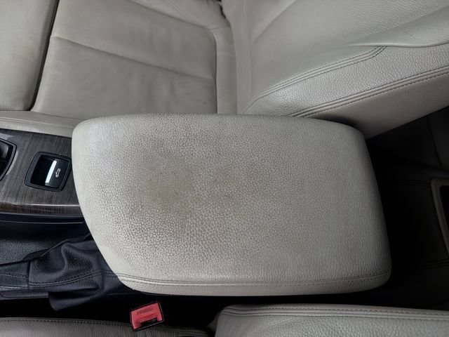 Used 2018 BMW 230i Convertible RWD image 31