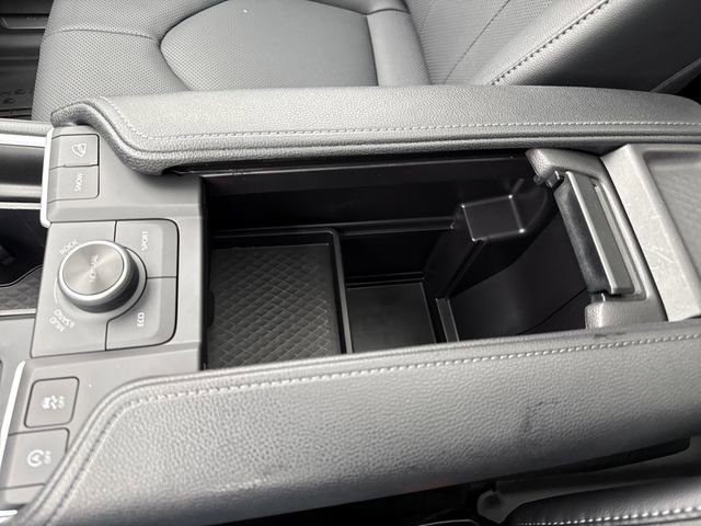 Used 2026 Toyota Grand Highlander Platinum image 29