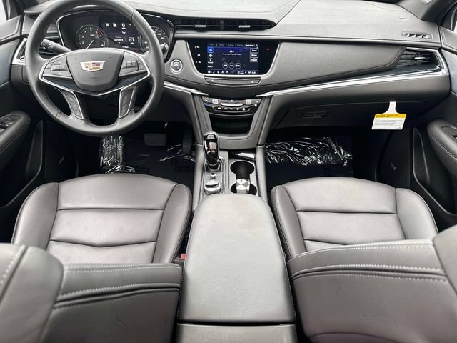 New 2026 Cadillac XT5 Premium Luxury w/ Driver Assist Package AWD/4WD image 15
