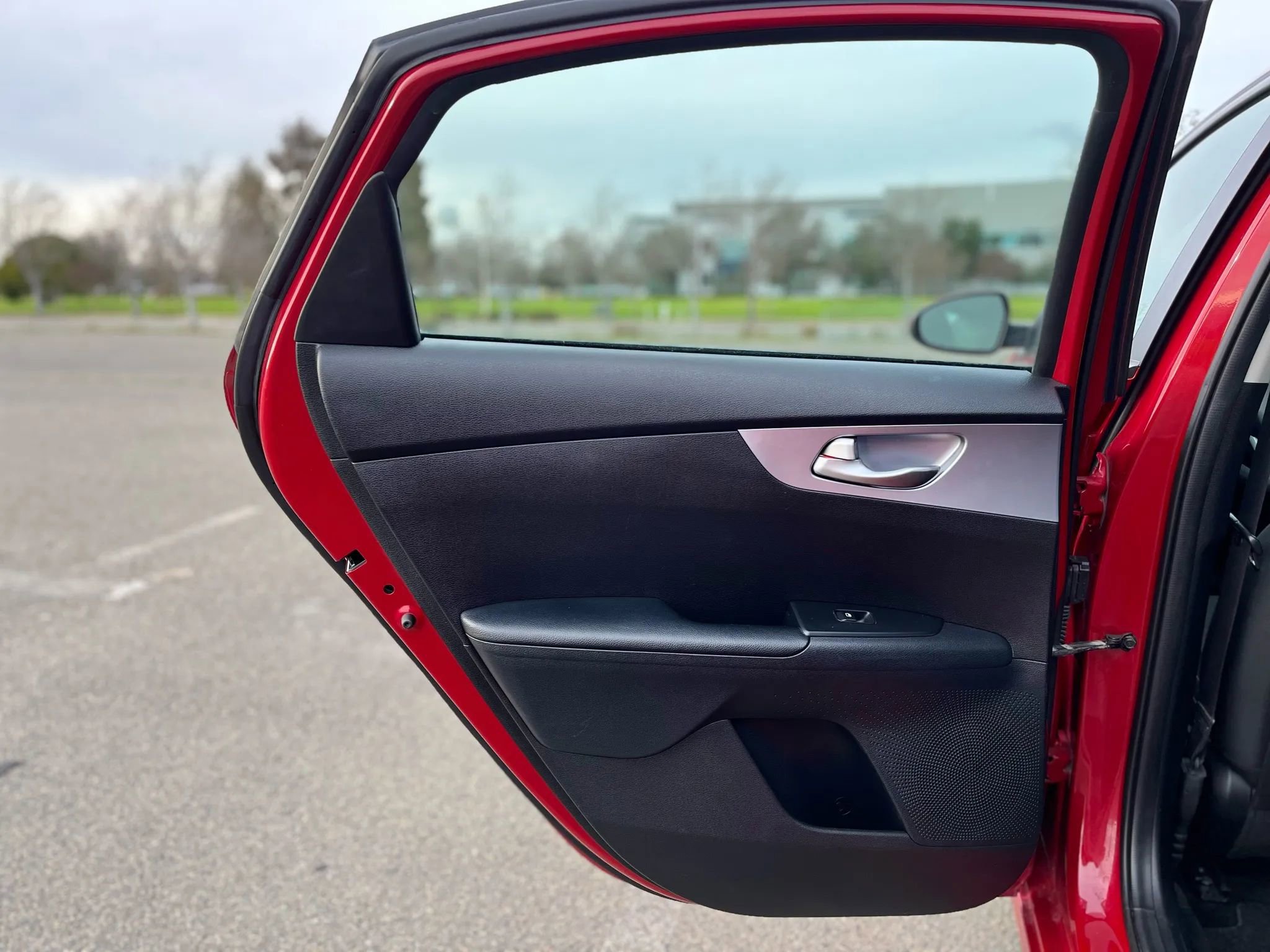 Used 2022 Kia Forte LXS image 11