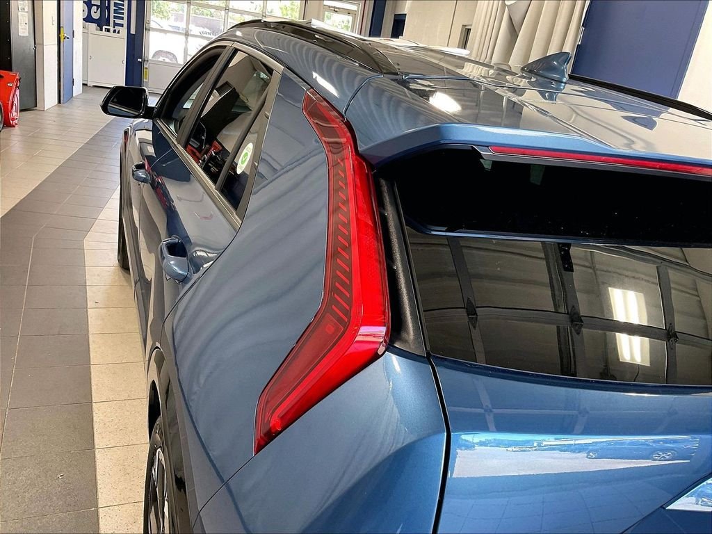 Used 2024 Kia Niro Wind w/ Wind Preserve Package FWD image 32