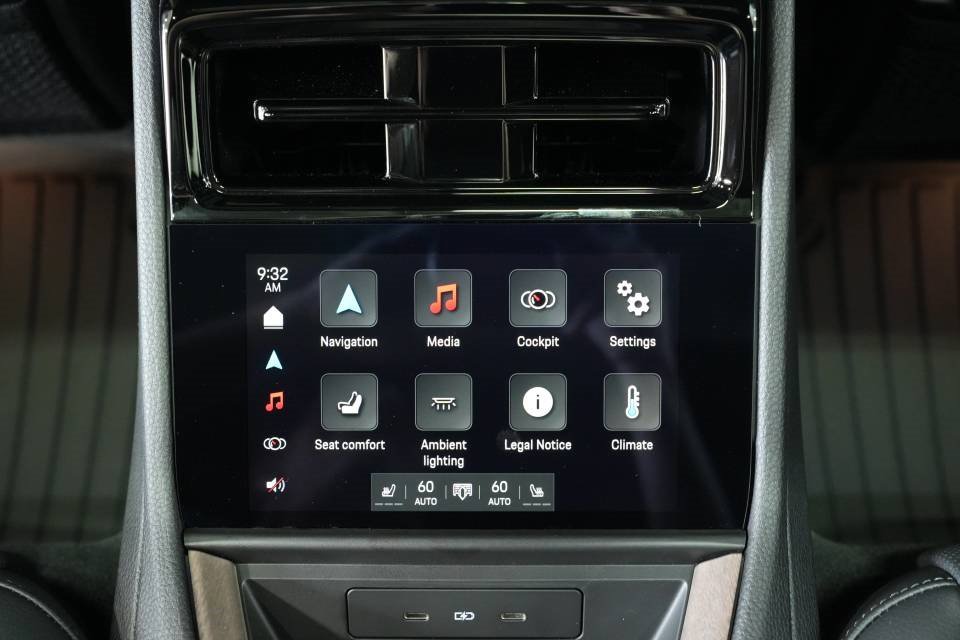 New 2025 Porsche Panamera 4 image 25