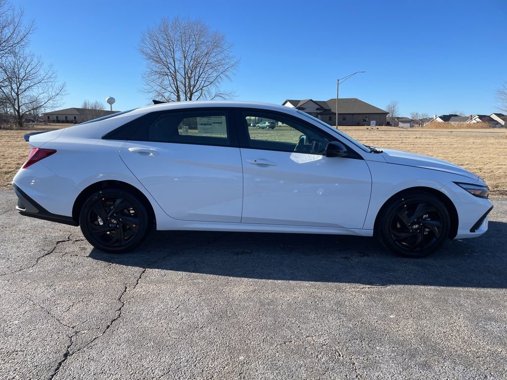 New 2026 Hyundai Elantra Sport image 2