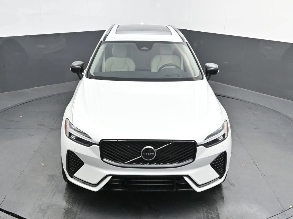 New 2026 Volvo XC60 B5 Ultra w/ Protection Package Premier AWD/4WD image 30