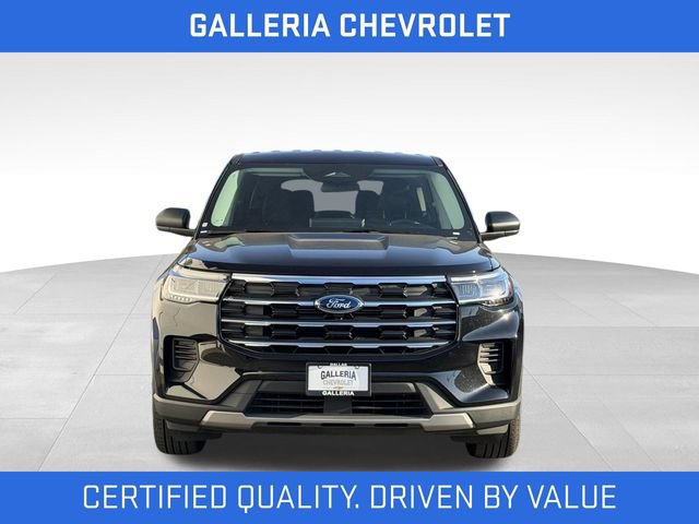 Used 2026 Ford Explorer Active RWD image 3