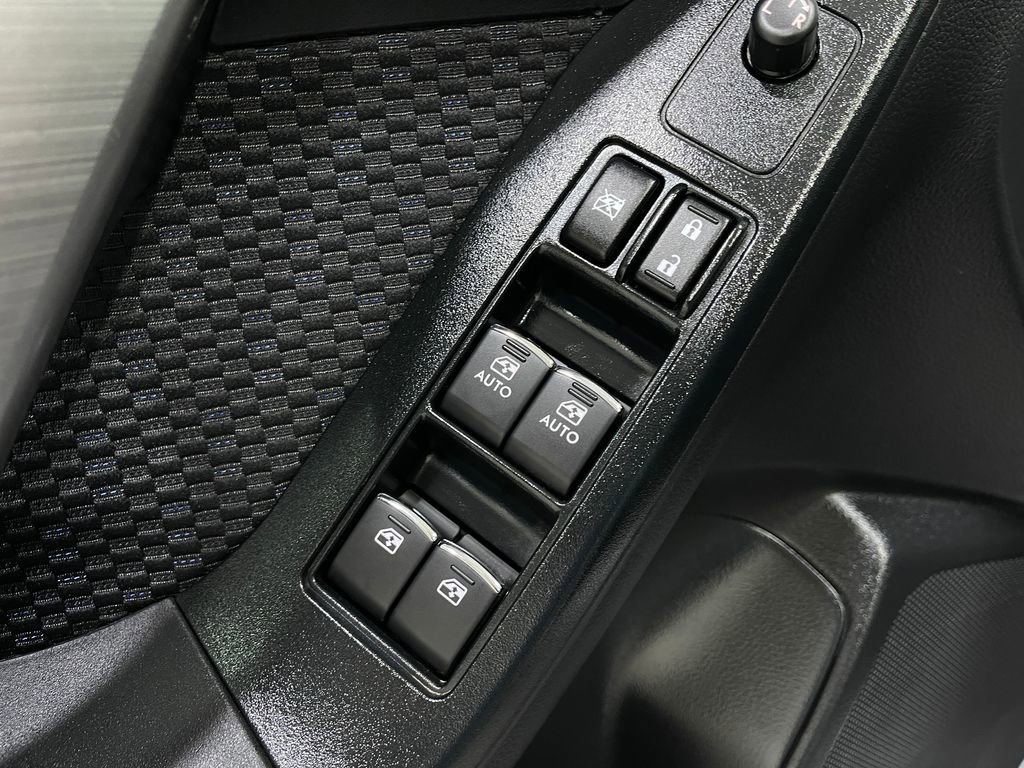 Used 2018 Subaru Forester 2.5i Premium w/ All-Weather Package image 15