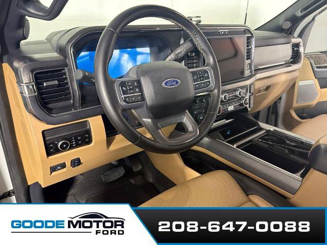 Certified 2025 Ford F350 Lariat w/ Lariat Ultimate Package AWD/4WD image 9