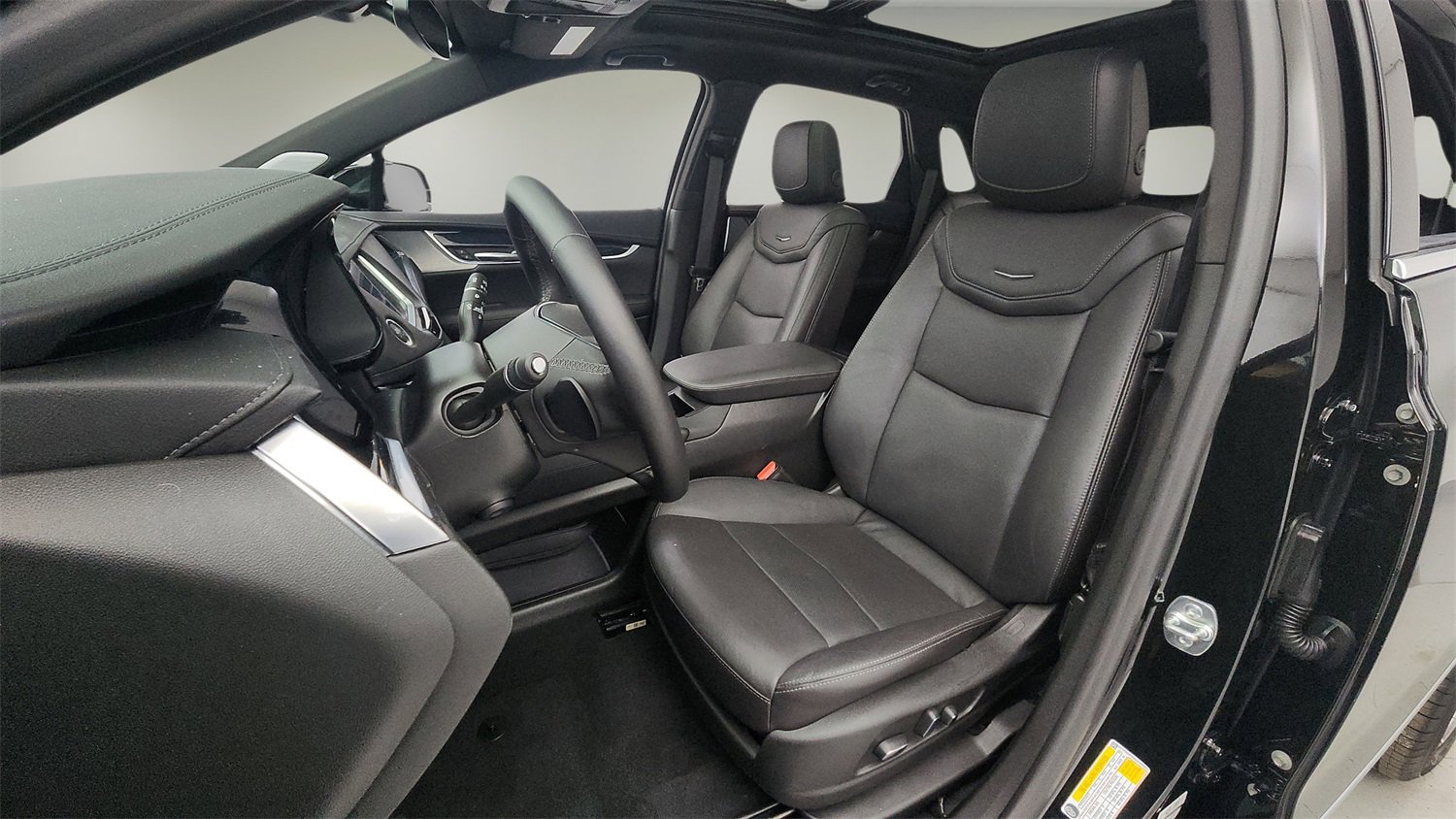 Used 2025 Cadillac XT5 Premium Luxury image 33