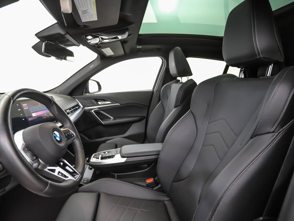 Certified 2026 BMW X2 xDrive28i AWD/4WD image 11