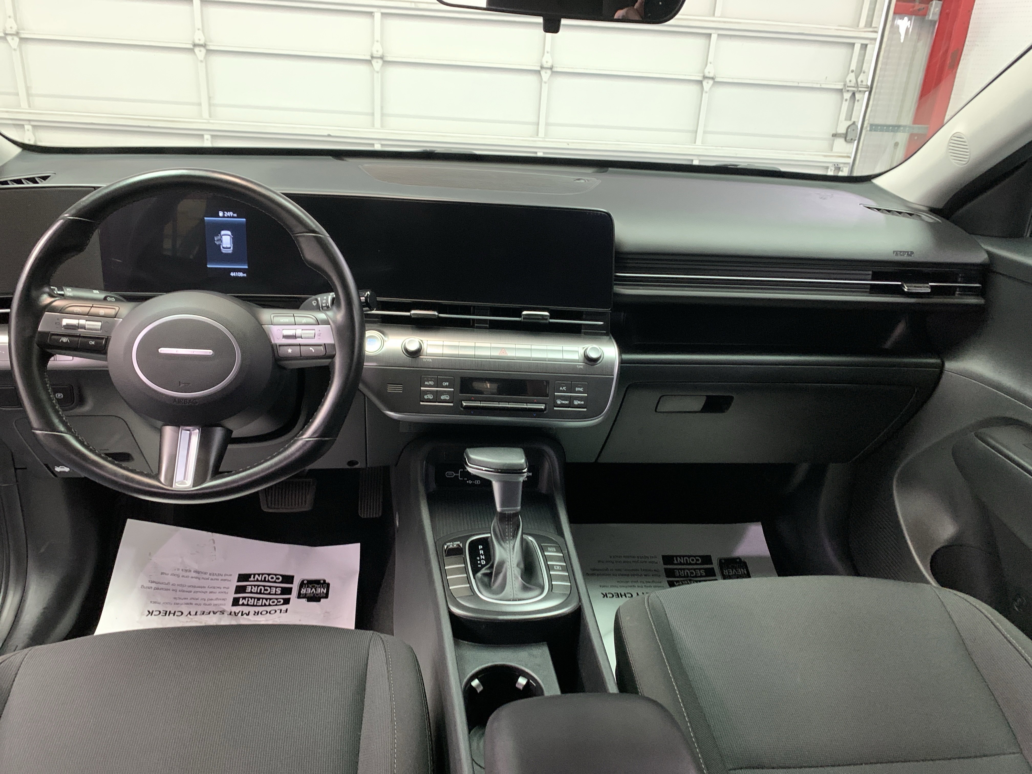 Used 2024 Hyundai Kona SEL image 15