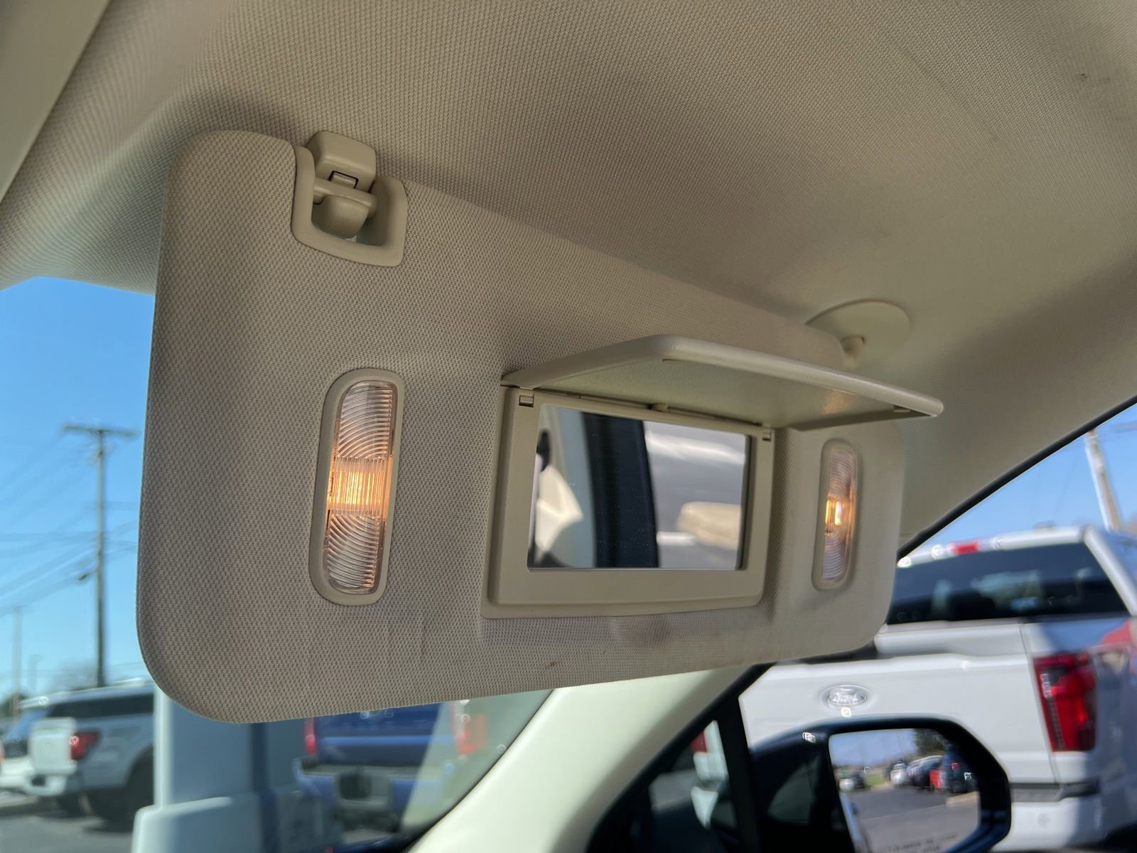 Used 2018 Cadillac XT5 Luxury w/ Driver Awareness Package image 62