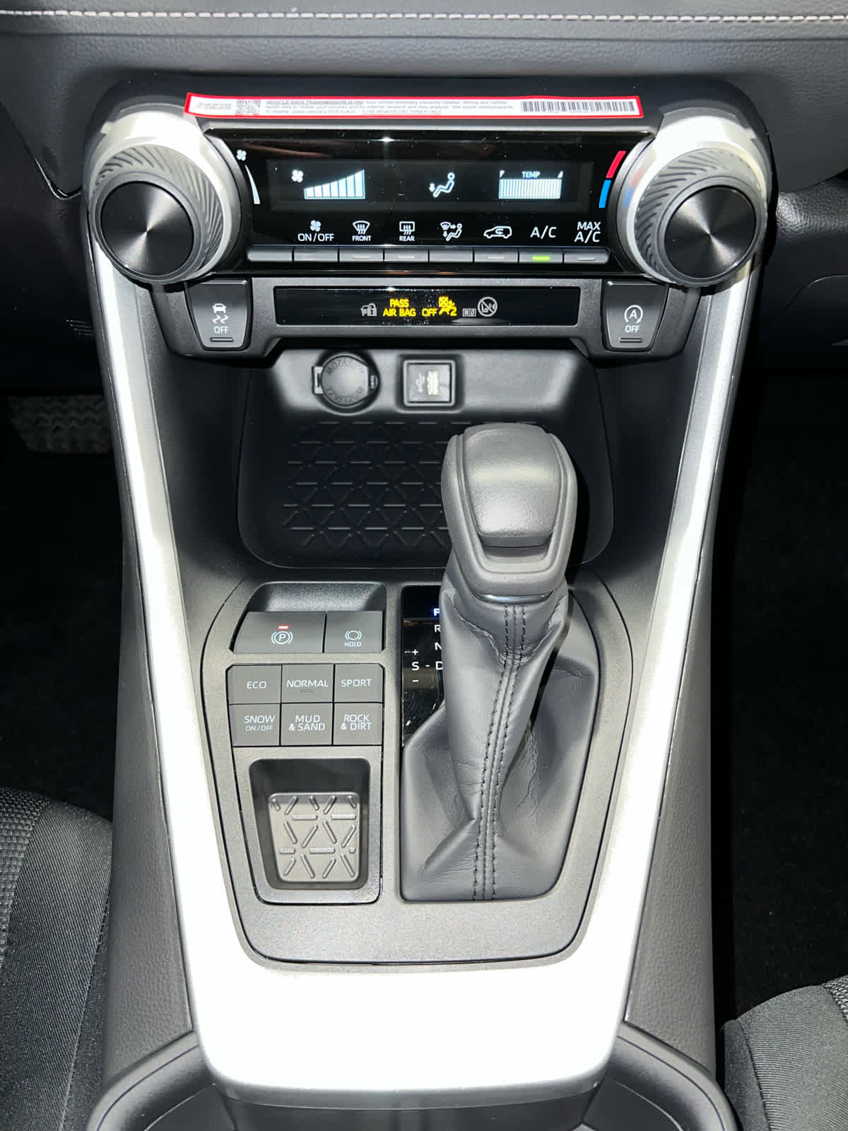 New 2025 Toyota RAV4 LE image 24